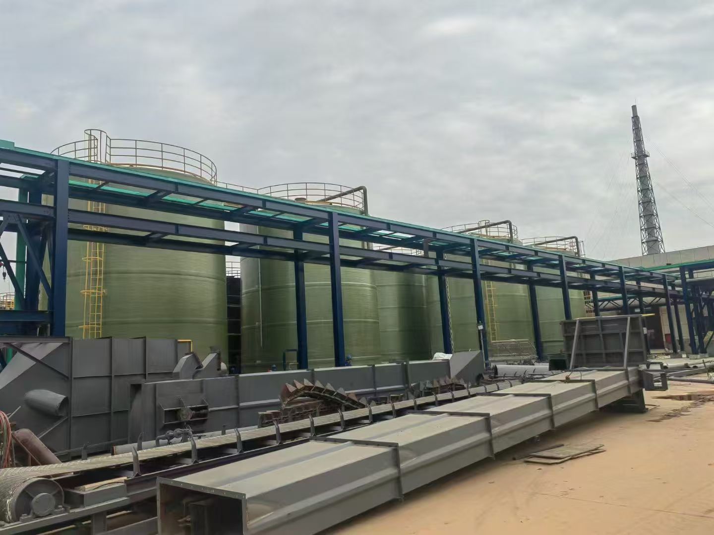 玻璃钢立式容器